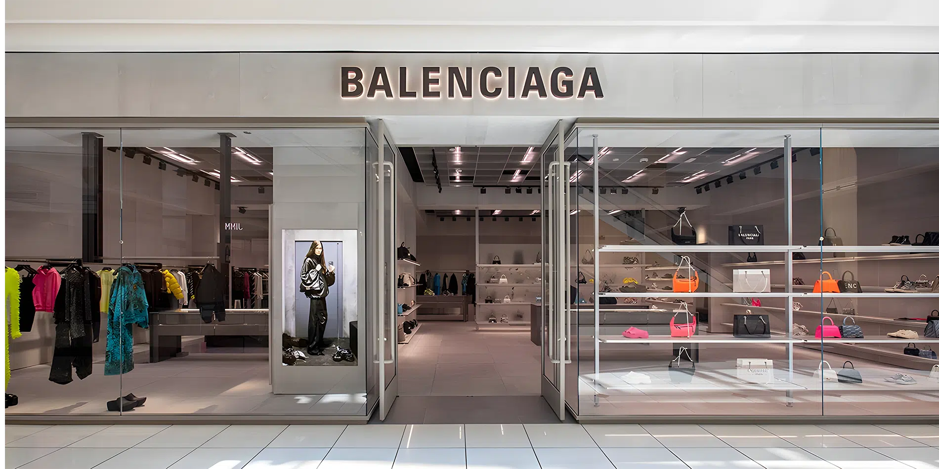 Banner 1 - Balenciaga Store CA